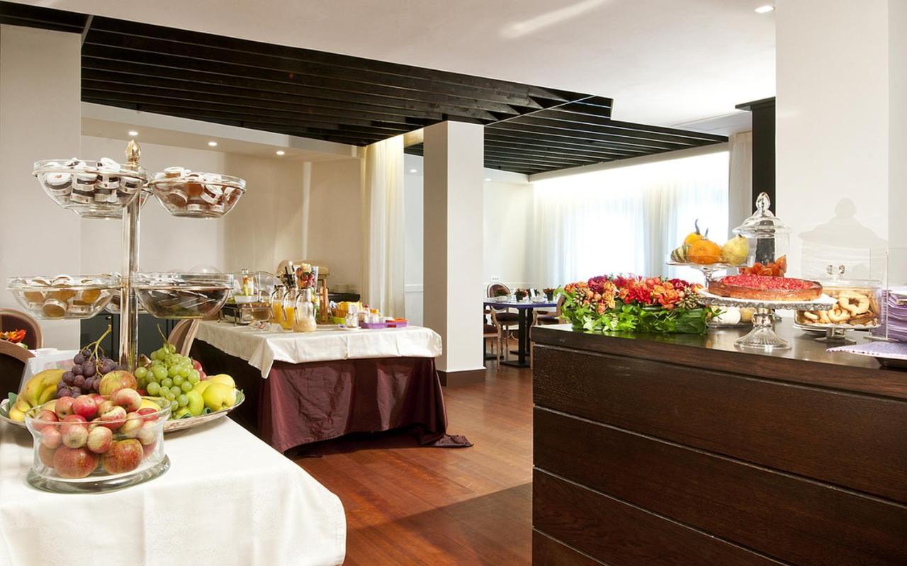 Hotel Fenix Roma Exterior foto